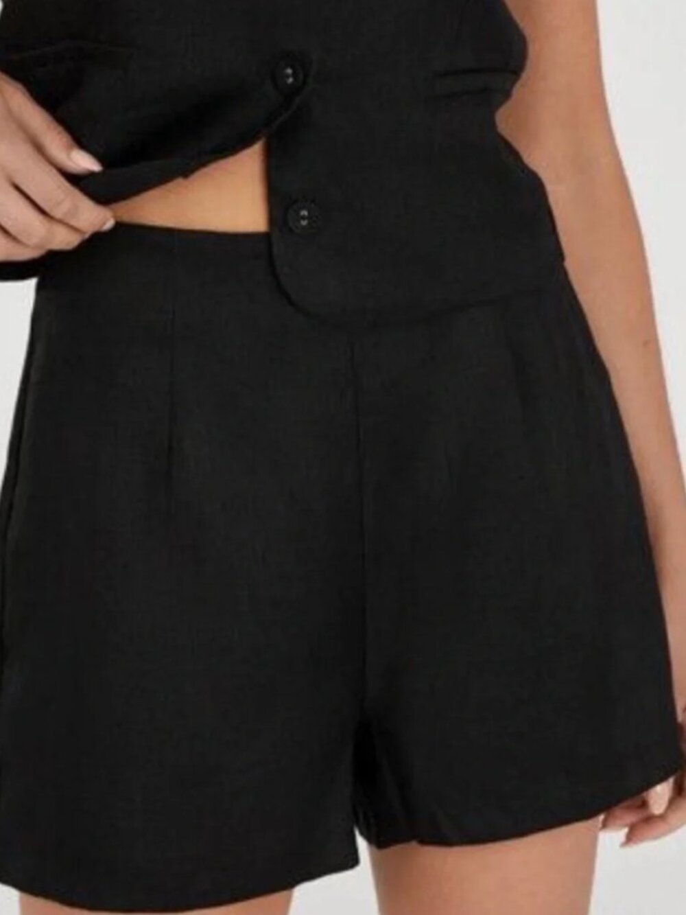DISSH LINEN BLACK SHORTS SIZE 6